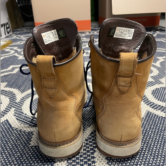 Timberland Men's Boots - Picture 2 of 4